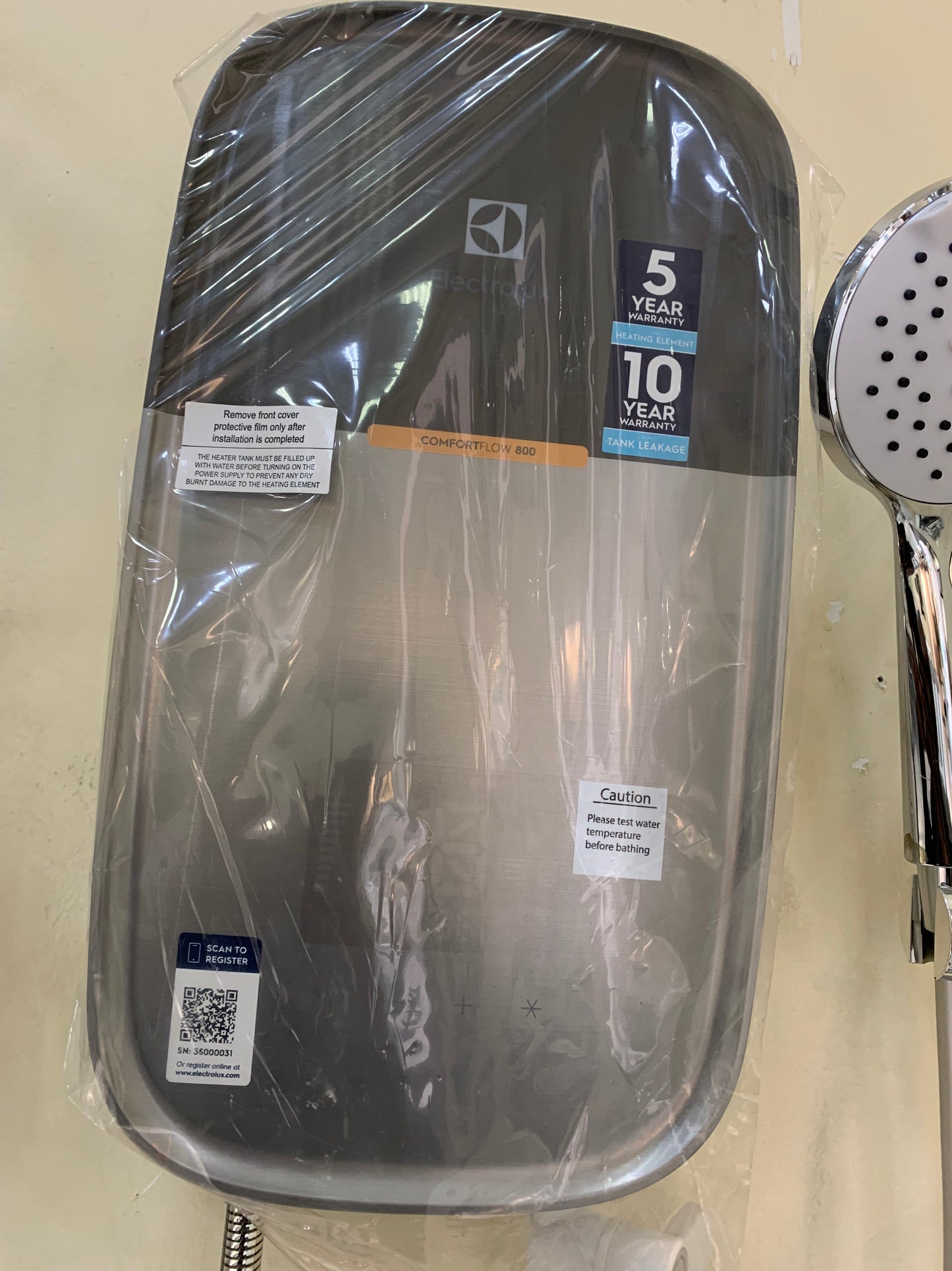 Electrolux ComfortFlow 800 electric instant water heater