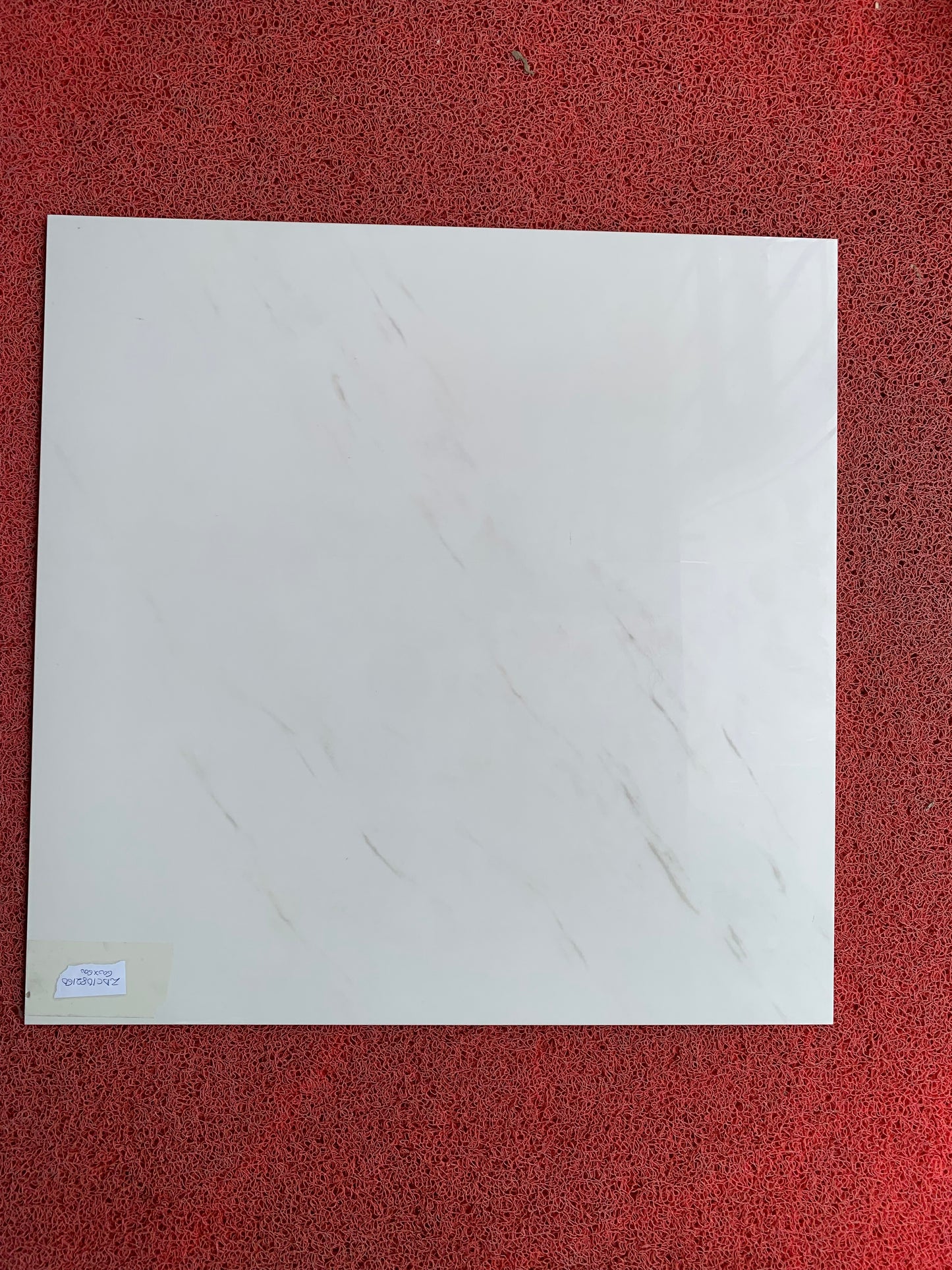 Missona white 60cm * 60cm tile